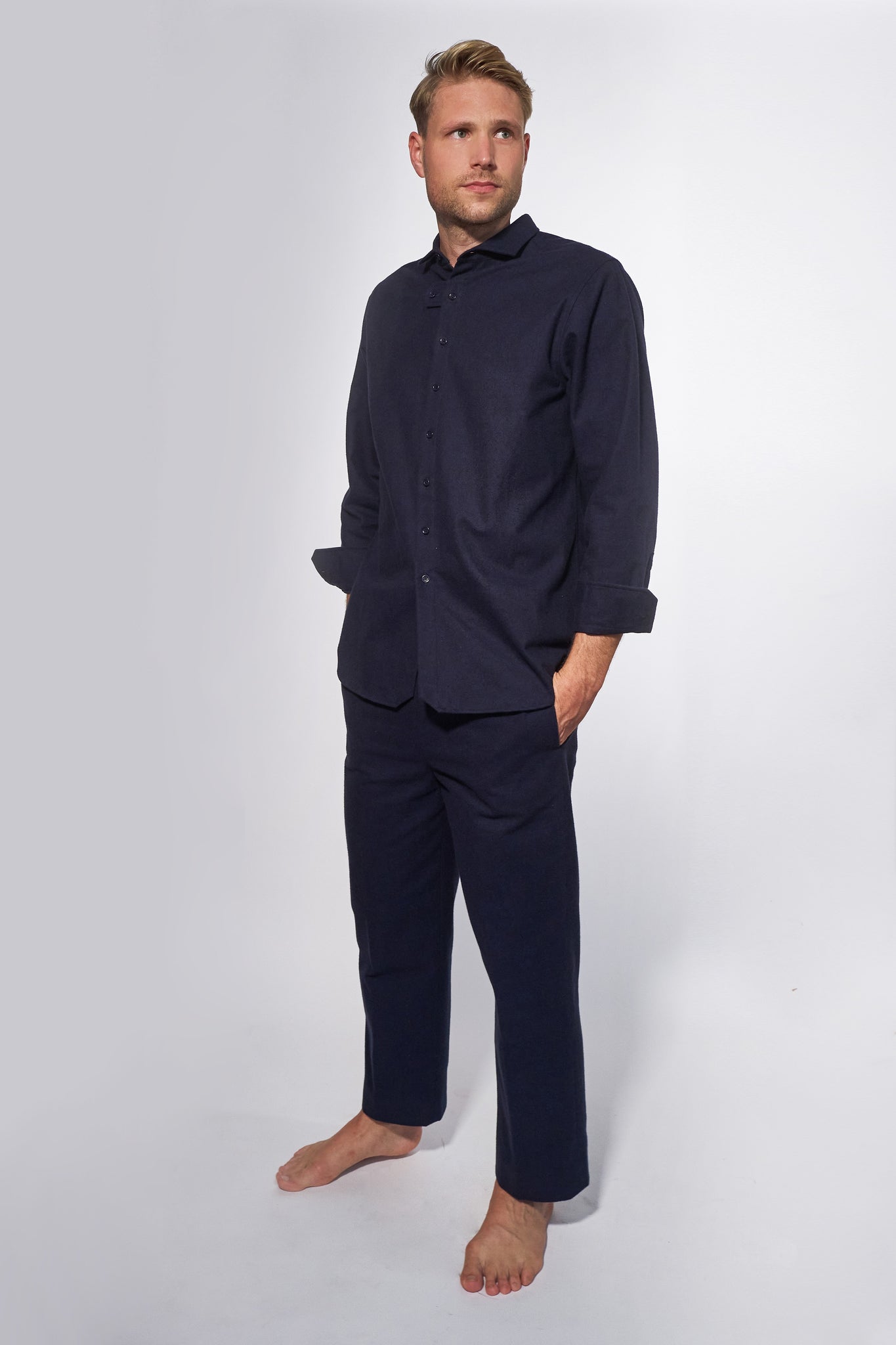 03/16 Mid-Waist Pants Navy male outfit - hello'ben store